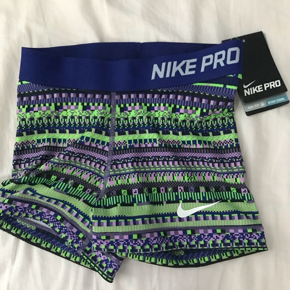 Nike Pants - Nike Pros spandex shorts